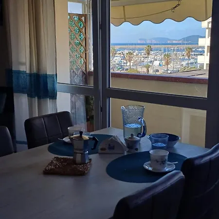 Fronte Porto Apartament